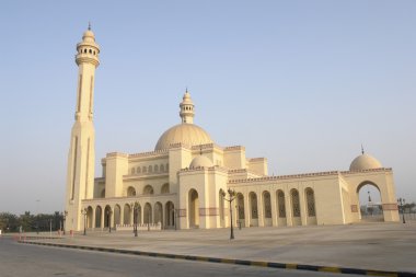 Al-Fateh Grand Mosque in Bahrain clipart