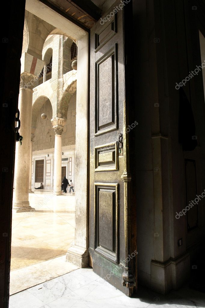 Door in historical umayyad mosque in dam
