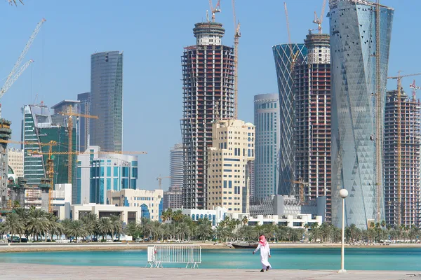 Doha - qatar huvudstad staden Stockfoto