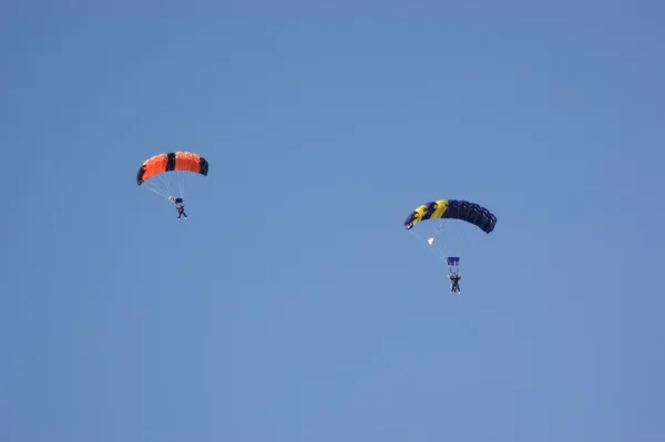 2 Paraquedas — Fotografia de Stock