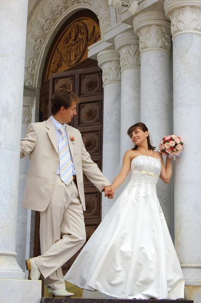 Bruid met de bruidegom. — Stockfoto