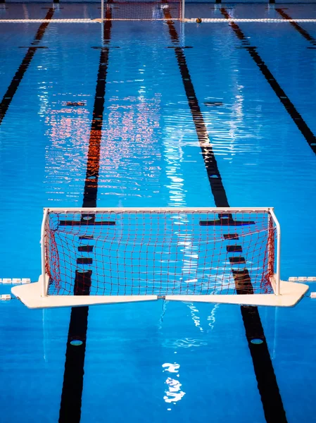 Waterpolo zwembad — Stockfoto