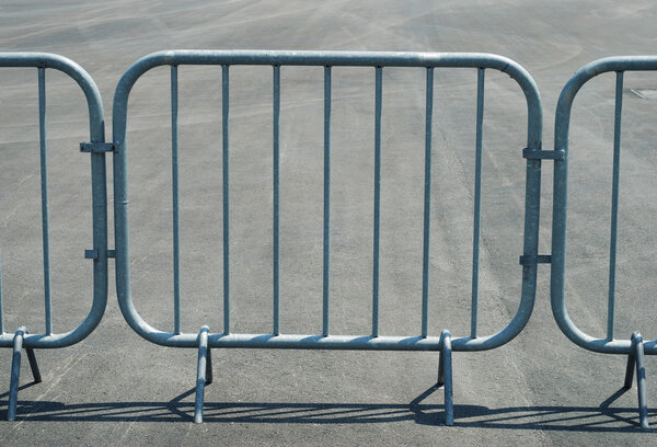 Security barrier