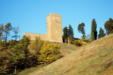 castelfiorentino şehir duvarları