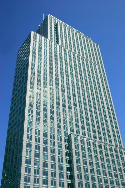 Rascacielos moderno —  Fotos de Stock
