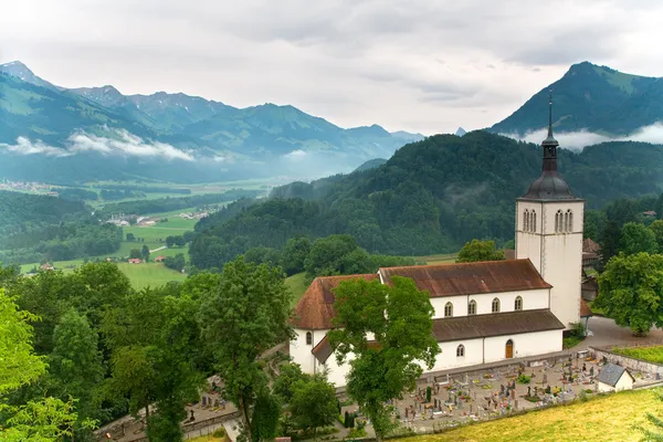 Kirche von gruyeres, Schweiz — Stockfoto