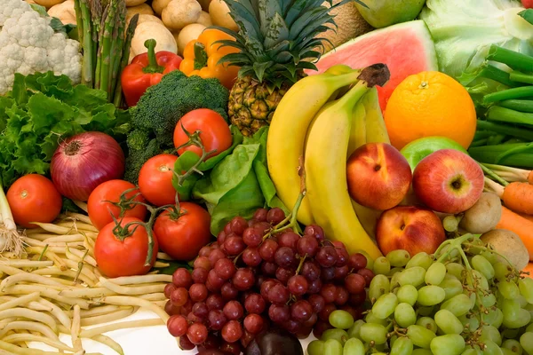 Produtos hortícolas e frutas — Fotografia de Stock