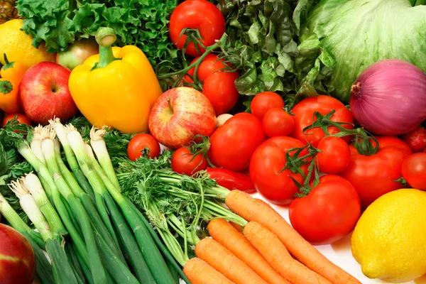 Buntes Gemüse und Obst — Stockfoto