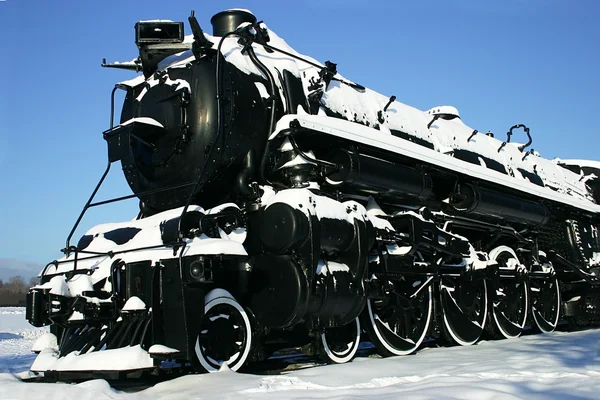 Velha locomotiva na neve — Fotografia de Stock