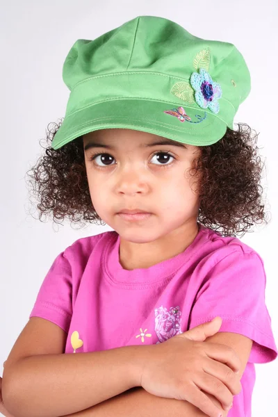 Menina em chapéu verde — Fotografia de Stock