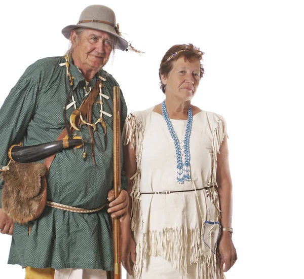 Glückliches Paar in historischen Kostümen — Stockfoto