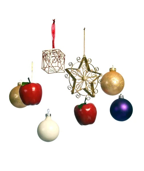 Kerst ornamenten opgeschort in Midden in de lucht — Stockfoto