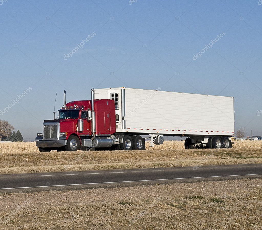 Big rig with a reefer trailer. \u2014 Stock Photo \u00a9 rcarner 1989908