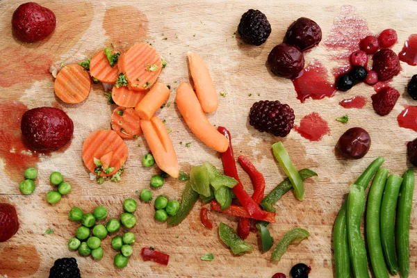 Φρούτα και λαχανικά πλάκα. — Φωτογραφία Αρχείου