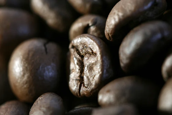 Güzel kokulu kızarmış kahve çekirdekleri — Stok fotoğraf
