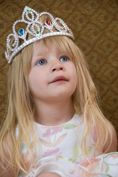 Malá blonďatá princezna — Stock fotografie