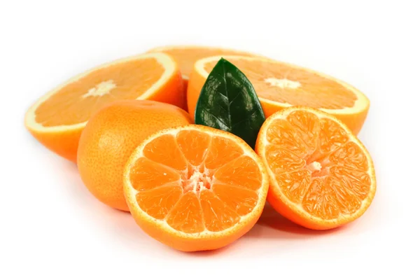 Izolowany w plasterkach pomarańczy — Zdjęcie stockowe