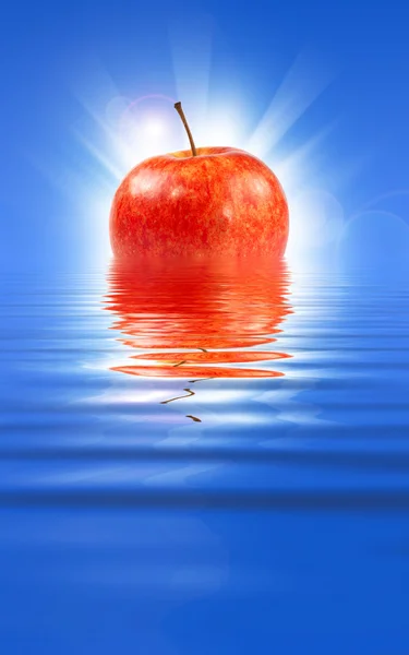 Fresh apple in water — Stock Photo, Image