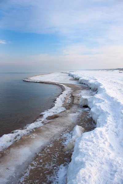 Praia do mar no inverno — Fotografia de Stock