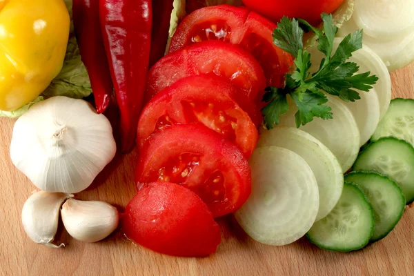Grönsaker: chili, lök, vitlök — Stockfoto