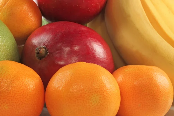 Frutti freschi colorati — Foto Stock