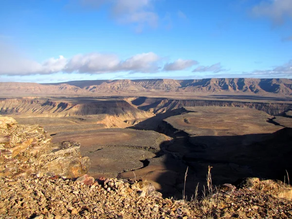 Глибокий, скелястий Каньйон — стокове фото