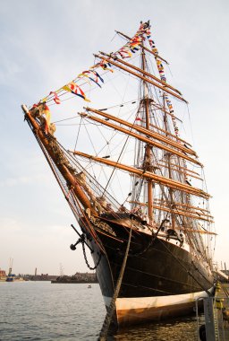 The biggest sailing ship in the world clipart