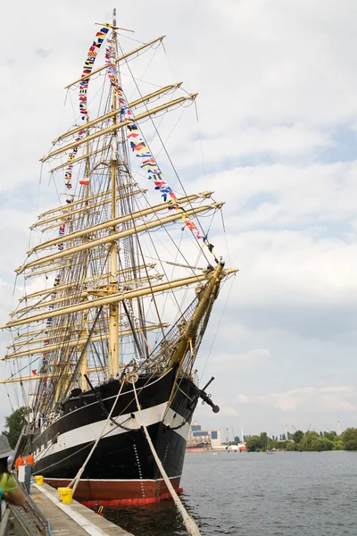 Front of one of the biggest sailing ships — Stock Photo, Image