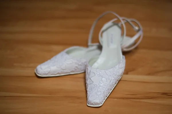 Pair of wedding shoes — Stock Photo, Image
