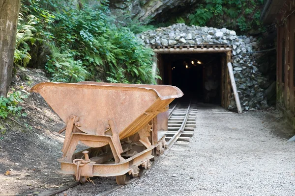 Maden arabası — Stok fotoğraf