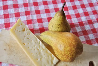 Pear whit cheese clipart