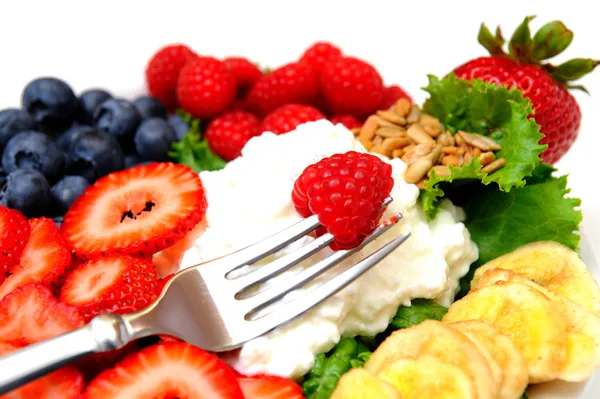 Cottage Cheese And Berries — Stock Photo, Image