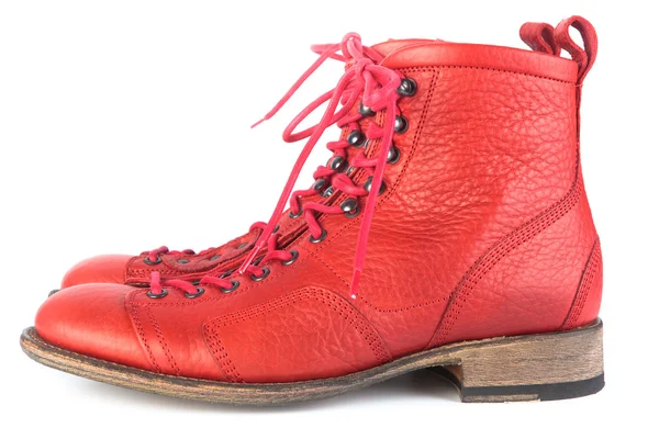 Rode schoenen met veters — Stockfoto