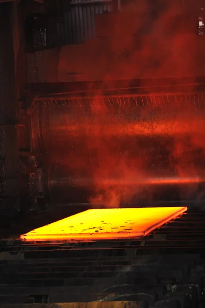 Lamiera di acciaio calda — Foto Stock