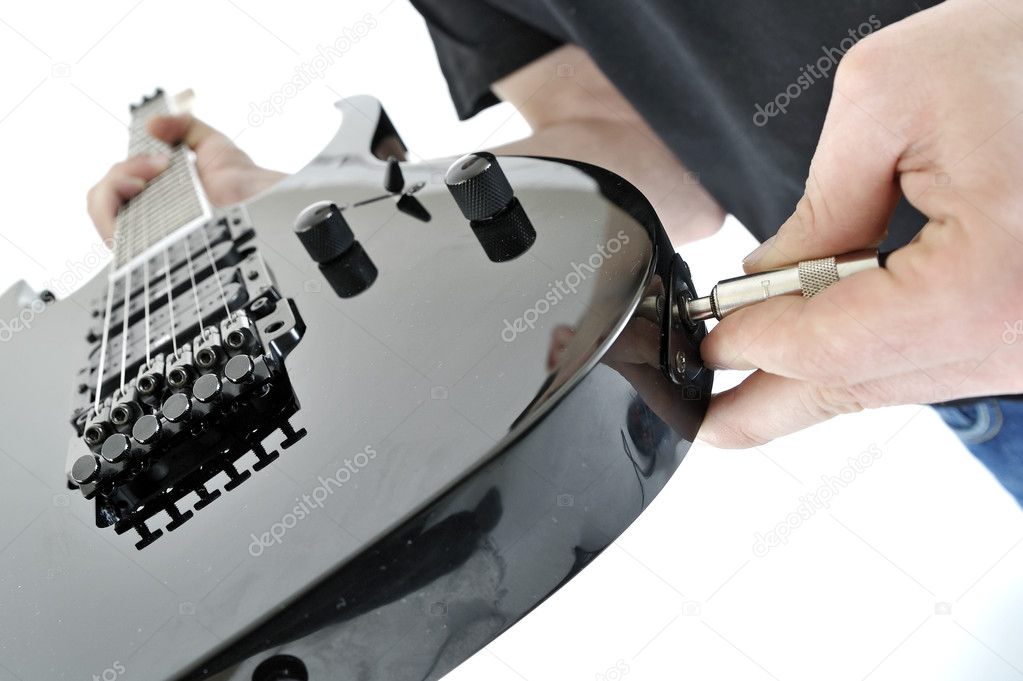Unplugged the guitar jack
