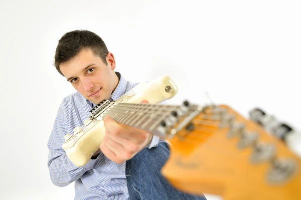 Young guitar player — Stock Photo, Image