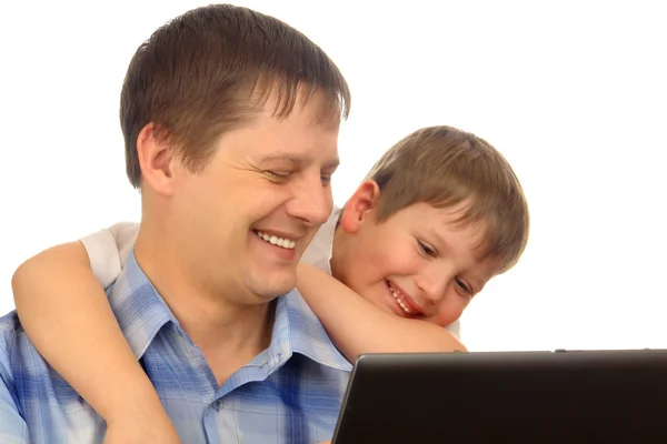 아들이 아버지와 노트북 — 스톡 사진