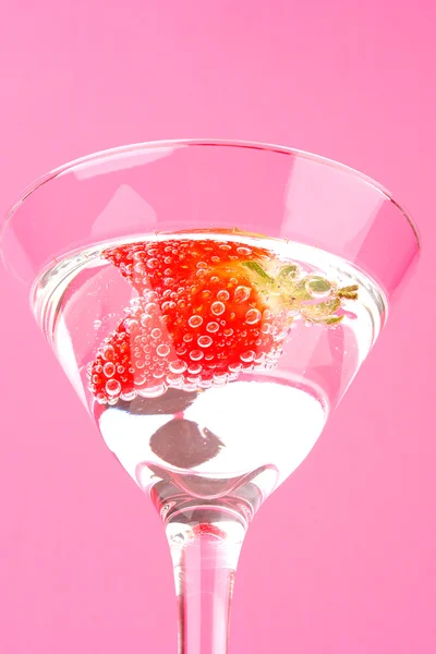 Glass of martini with strawberry pink — Stock Photo, Image