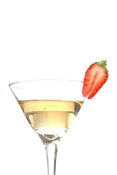 Verticale Martiniglas met aardbei — Stockfoto