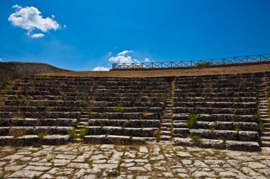 palazzollo Antik Tiyatrosu