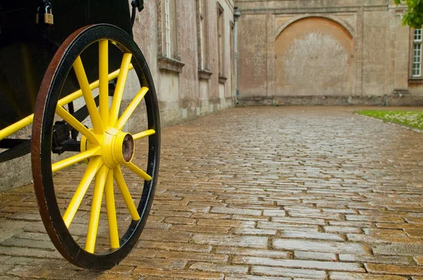 Carriage wheel — Stock Photo, Image