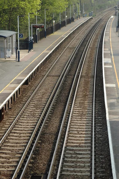 Spoorweg platform — Stockfoto