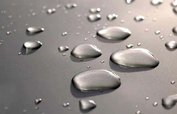 Water on metal — Stock Photo, Image