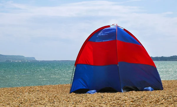 Plaj çadırı — Stok fotoğraf