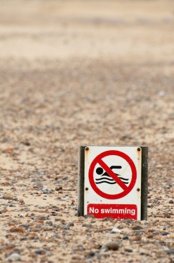 yüzmek yasaktır