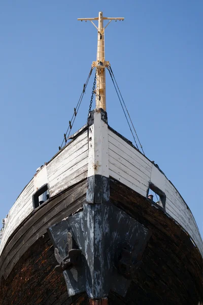 Старый лук корабля — стоковое фото