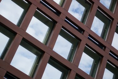 Cam duvar ahşap çerçeve