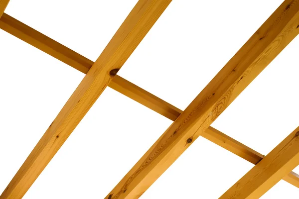 木製の屋根のフレームのフラグメント — ストック写真