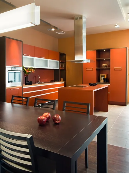 Interior de cozinha elegante e de luxo . — Fotografia de Stock