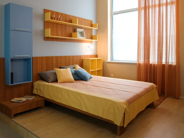 Bella e moderna camera da letto interna . Foto Stock